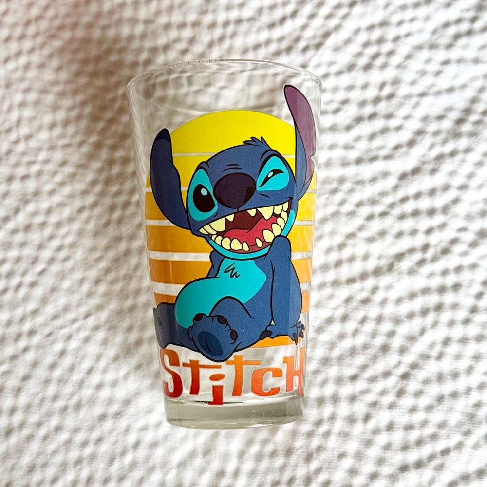 Disney Lilo & Stitch 16oz Pint Glass, Smiling Stitch Sunset Ohana‎ Tumbler